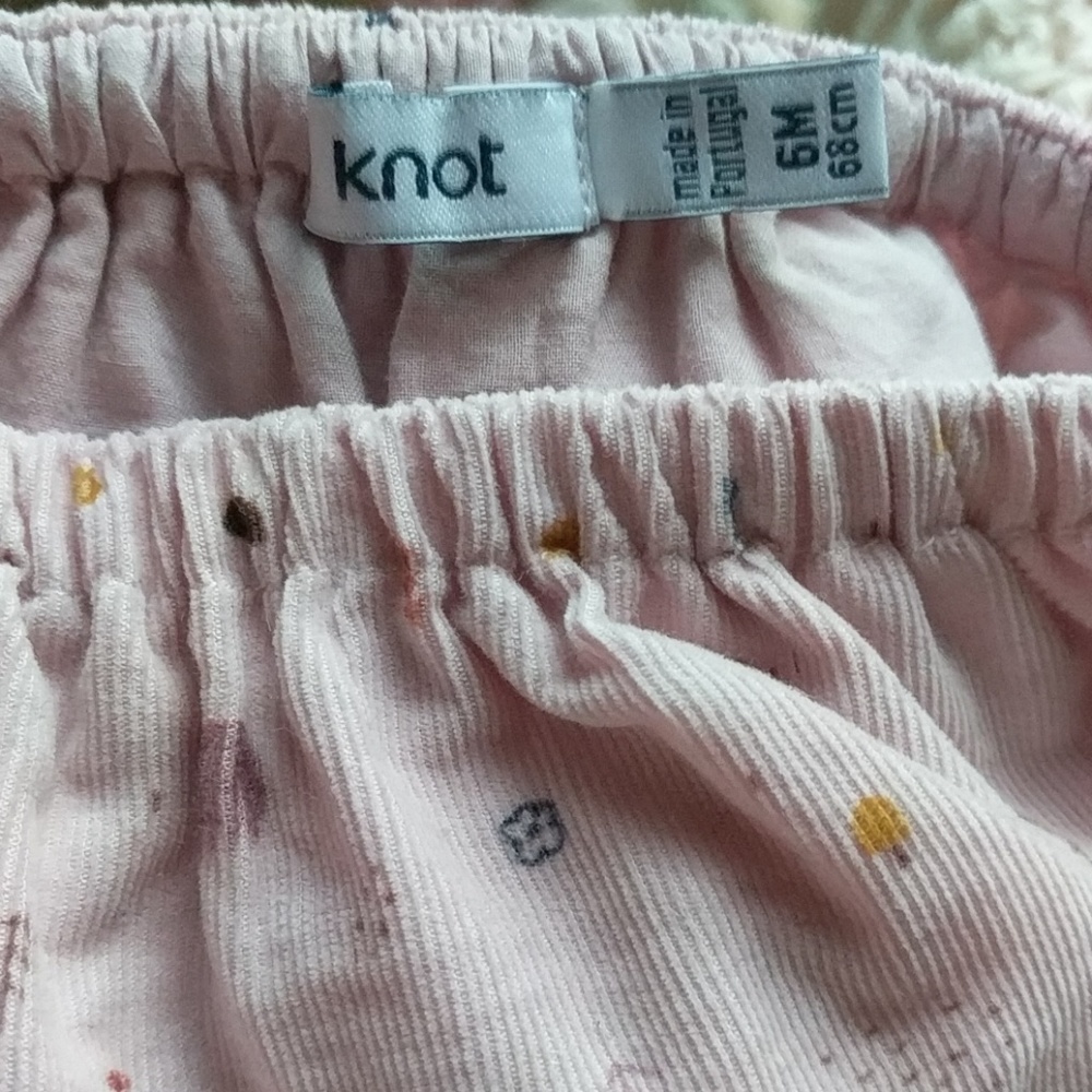 Bloomers - Picture 3 of 3